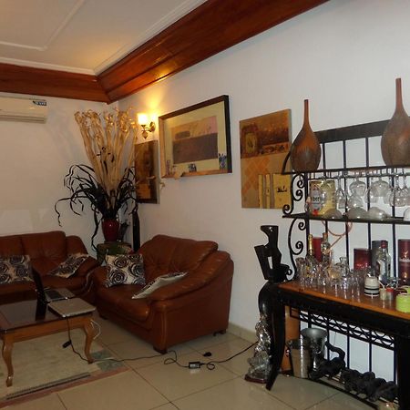 Toundalia Residence Yaounde Luaran gambar