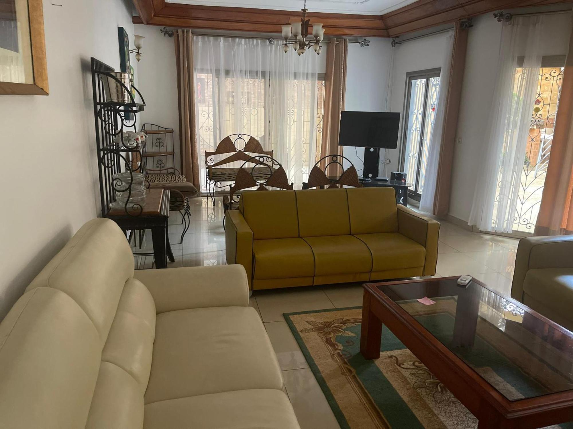 Toundalia Residence Yaounde Luaran gambar
