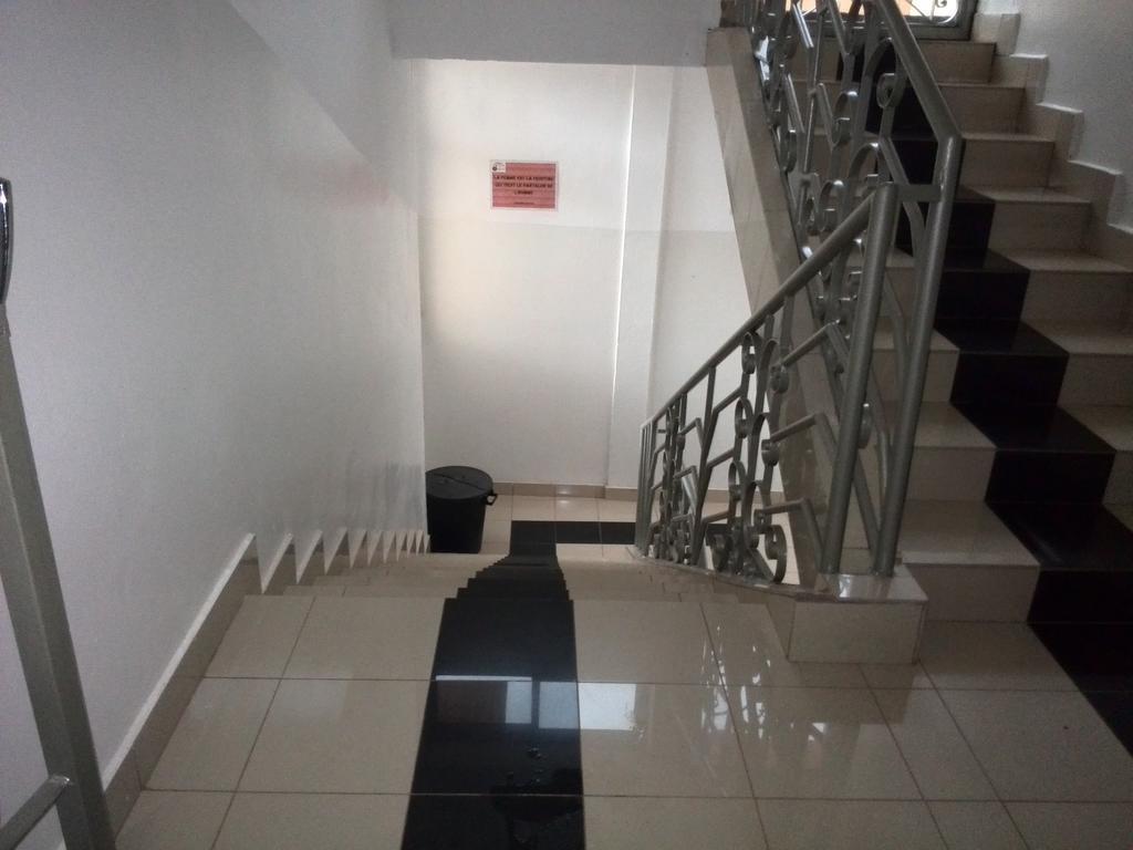 Toundalia Residence Yaounde Luaran gambar