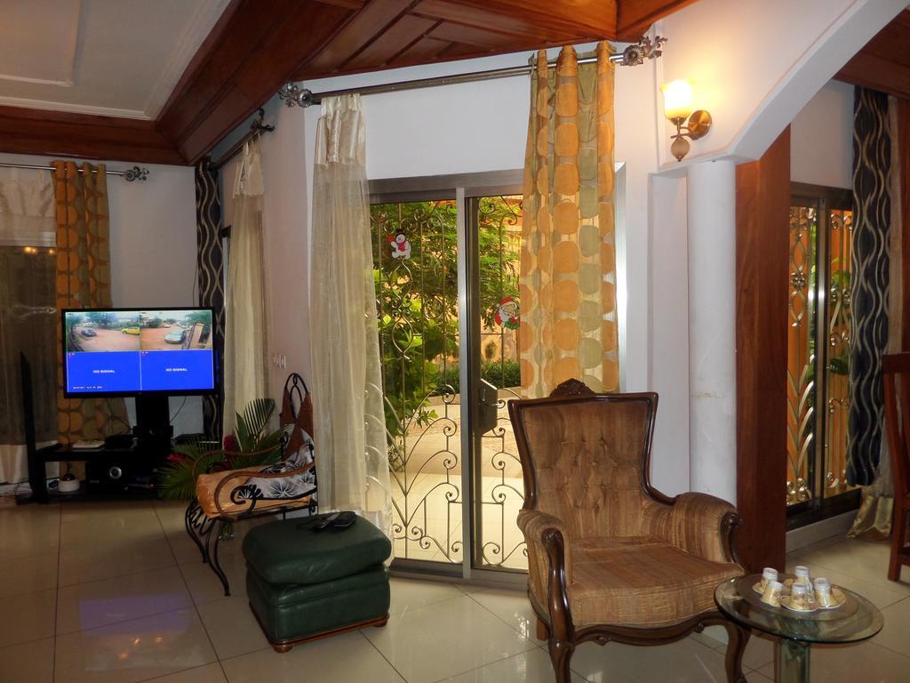 Toundalia Residence Yaounde Luaran gambar
