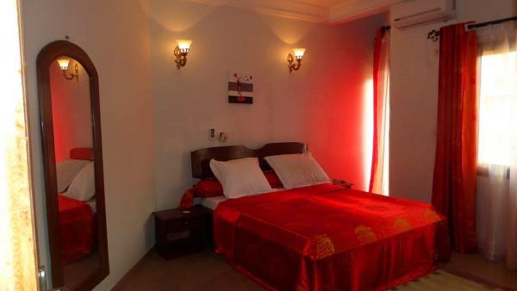 Toundalia Residence Yaounde Luaran gambar