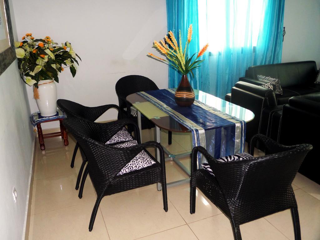 Toundalia Residence Yaounde Bilik gambar