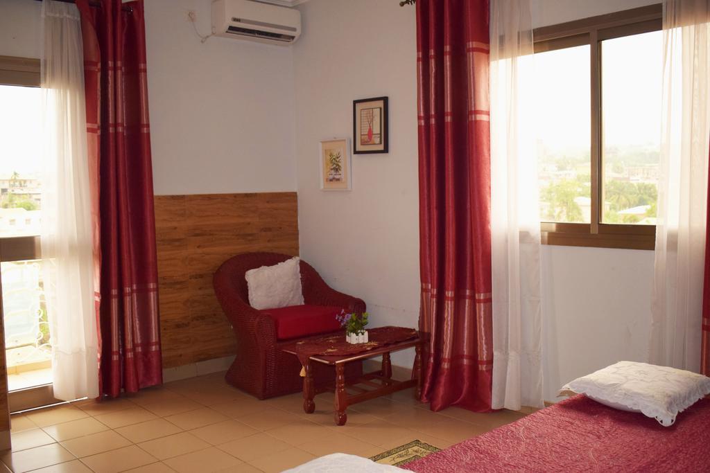 Toundalia Residence Yaounde Bilik gambar