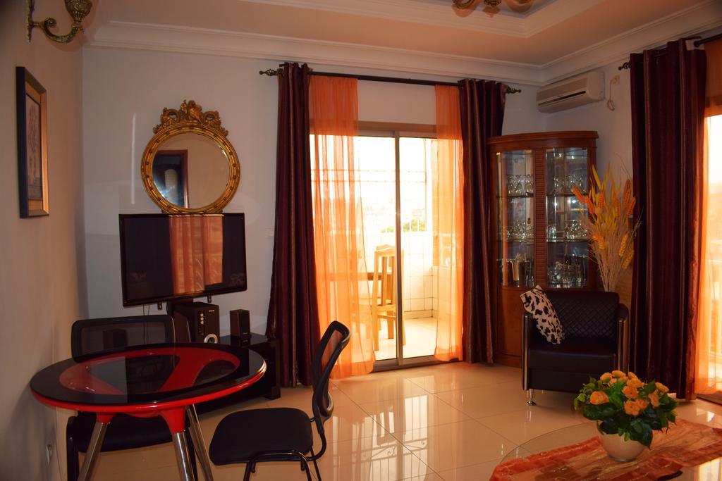 Toundalia Residence Yaounde Bilik gambar