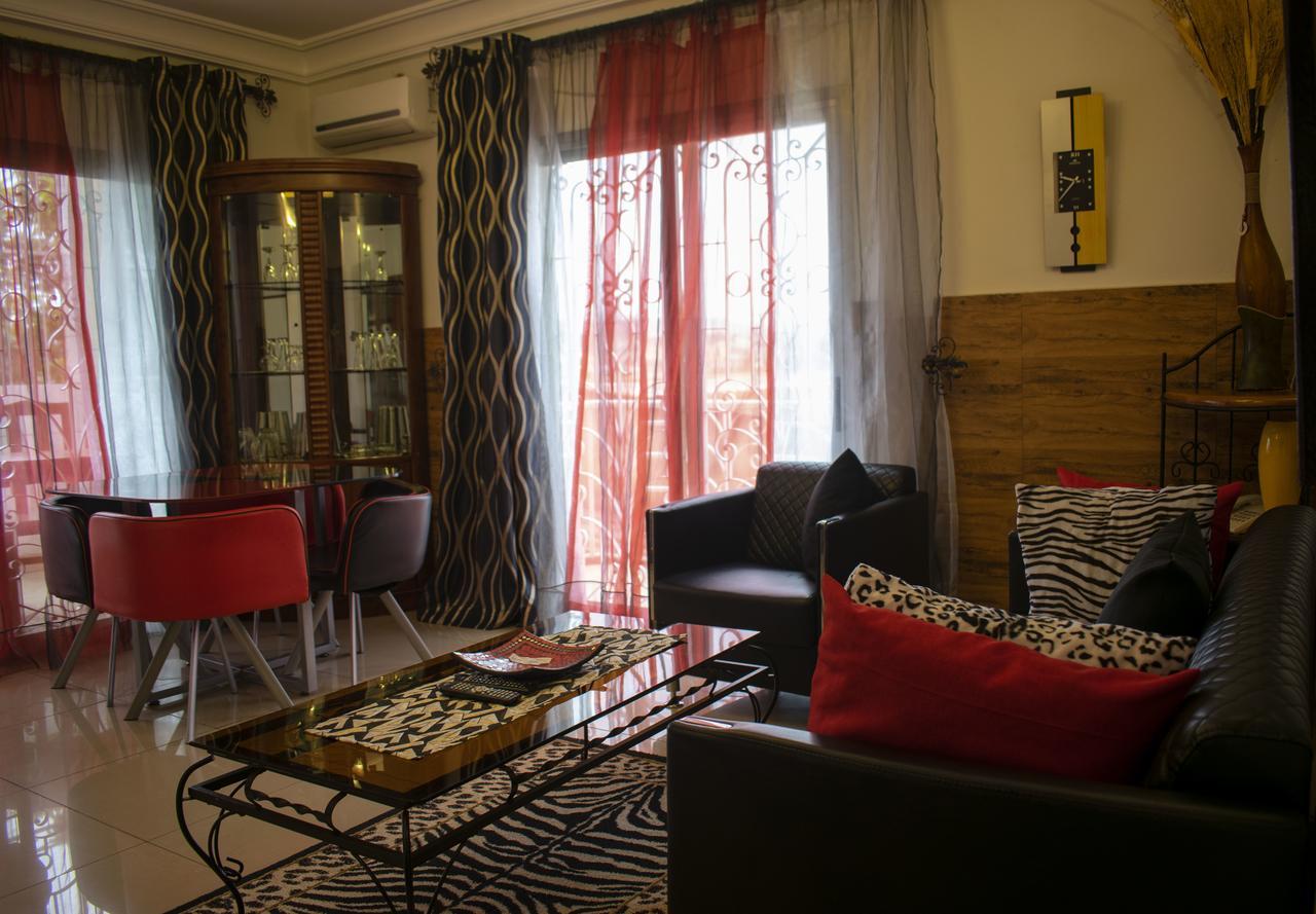 Toundalia Residence Yaounde Luaran gambar