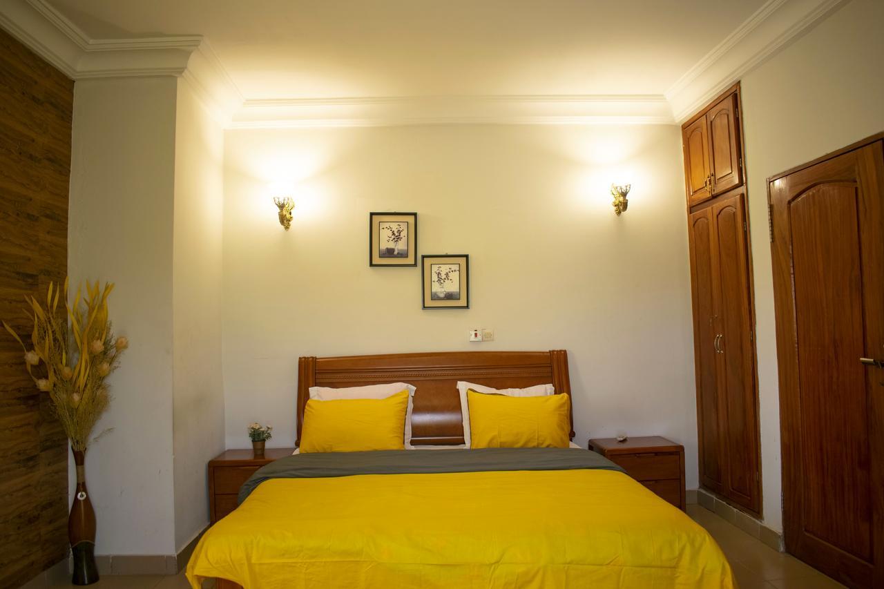Toundalia Residence Yaounde Luaran gambar