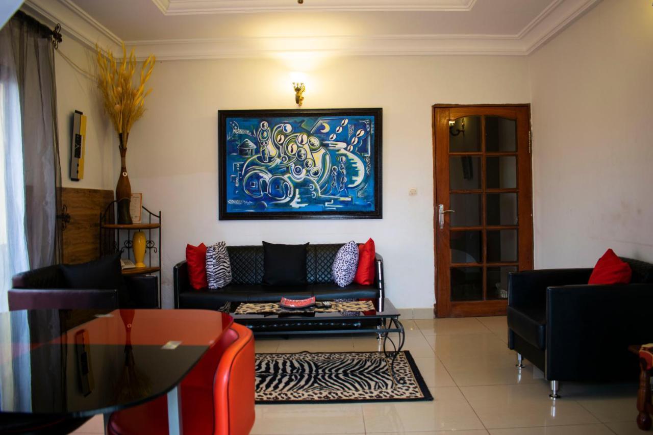 Toundalia Residence Yaounde Luaran gambar