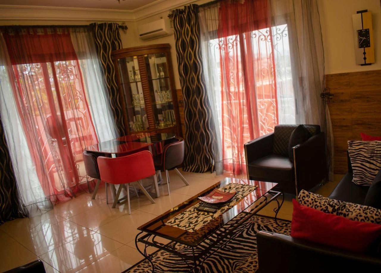 Toundalia Residence Yaounde Luaran gambar